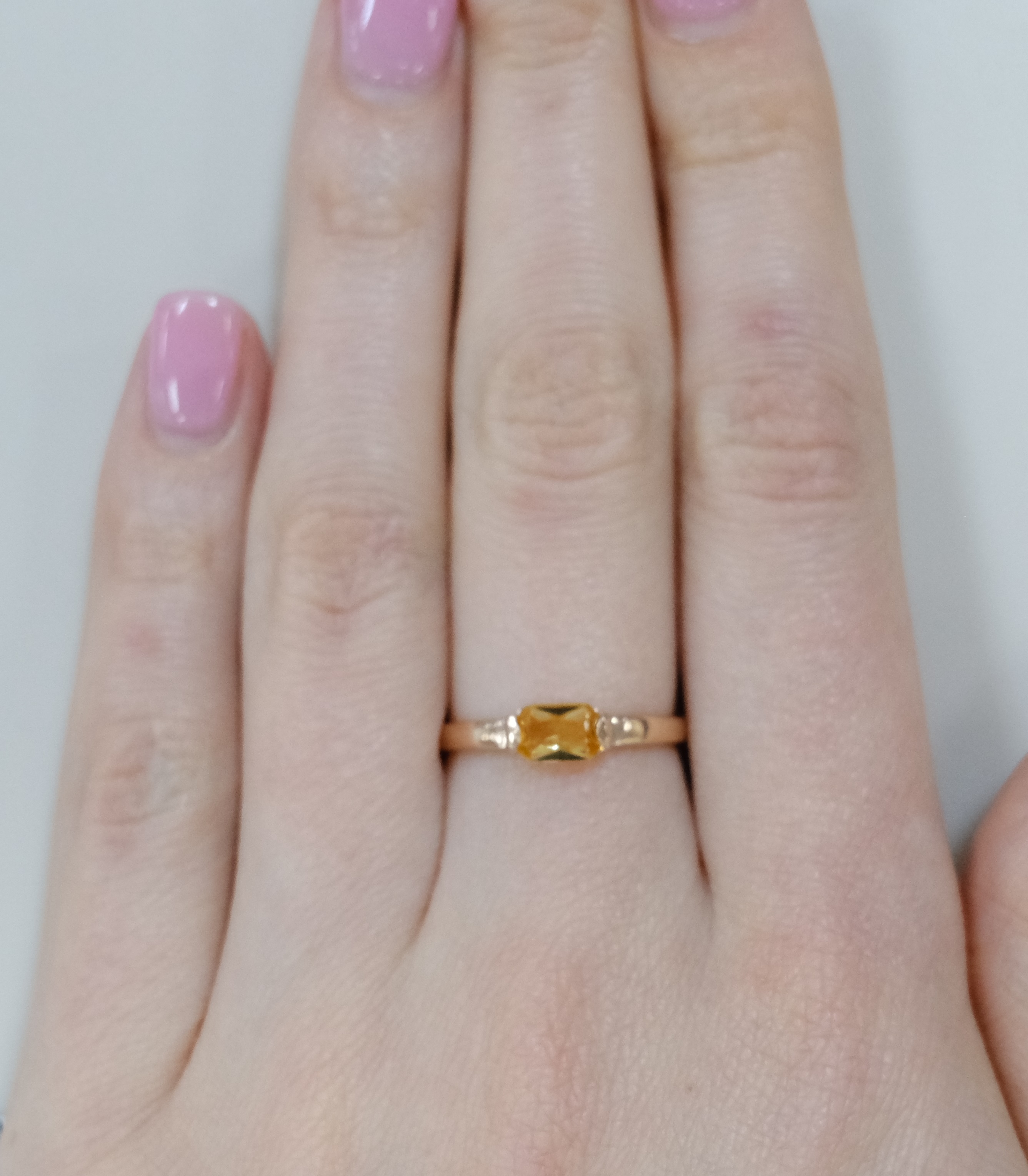Серебряное кольцо с цитрином